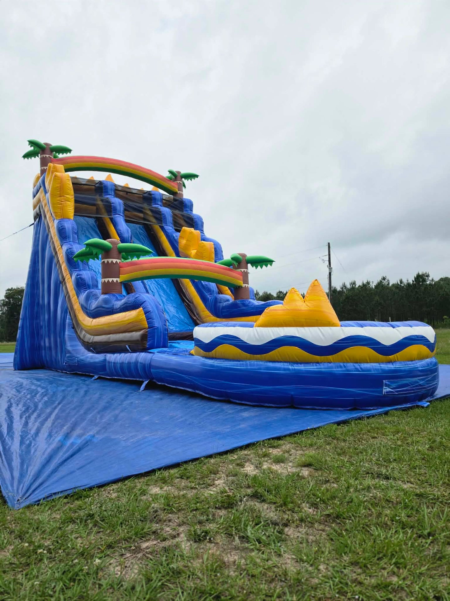 Over The Rainbow Dual Lane Mega Water Slide
